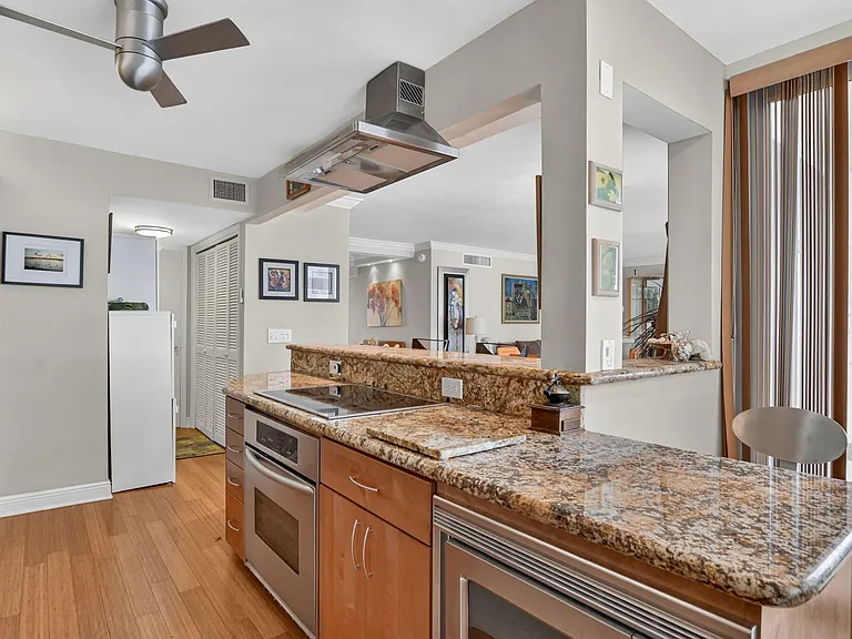 1180 S Ocean Blvd #55 — Photo 15