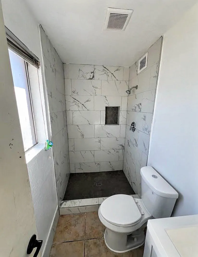 3 bed, 1107 sqft, $2,295 — Photo 2