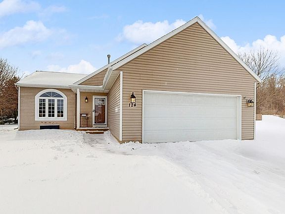 2nd image of 124 Lonetree Dr NW
