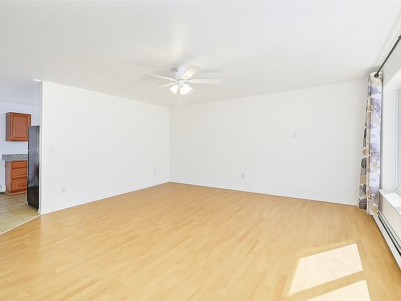 5th image of 1108 1st St