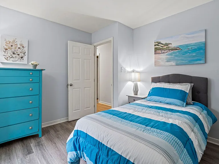 5048 Glen Tara Dr — Photo 19