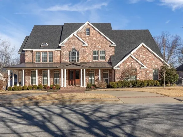 3028 Willow Bend Cir, Springdale, AR 72762