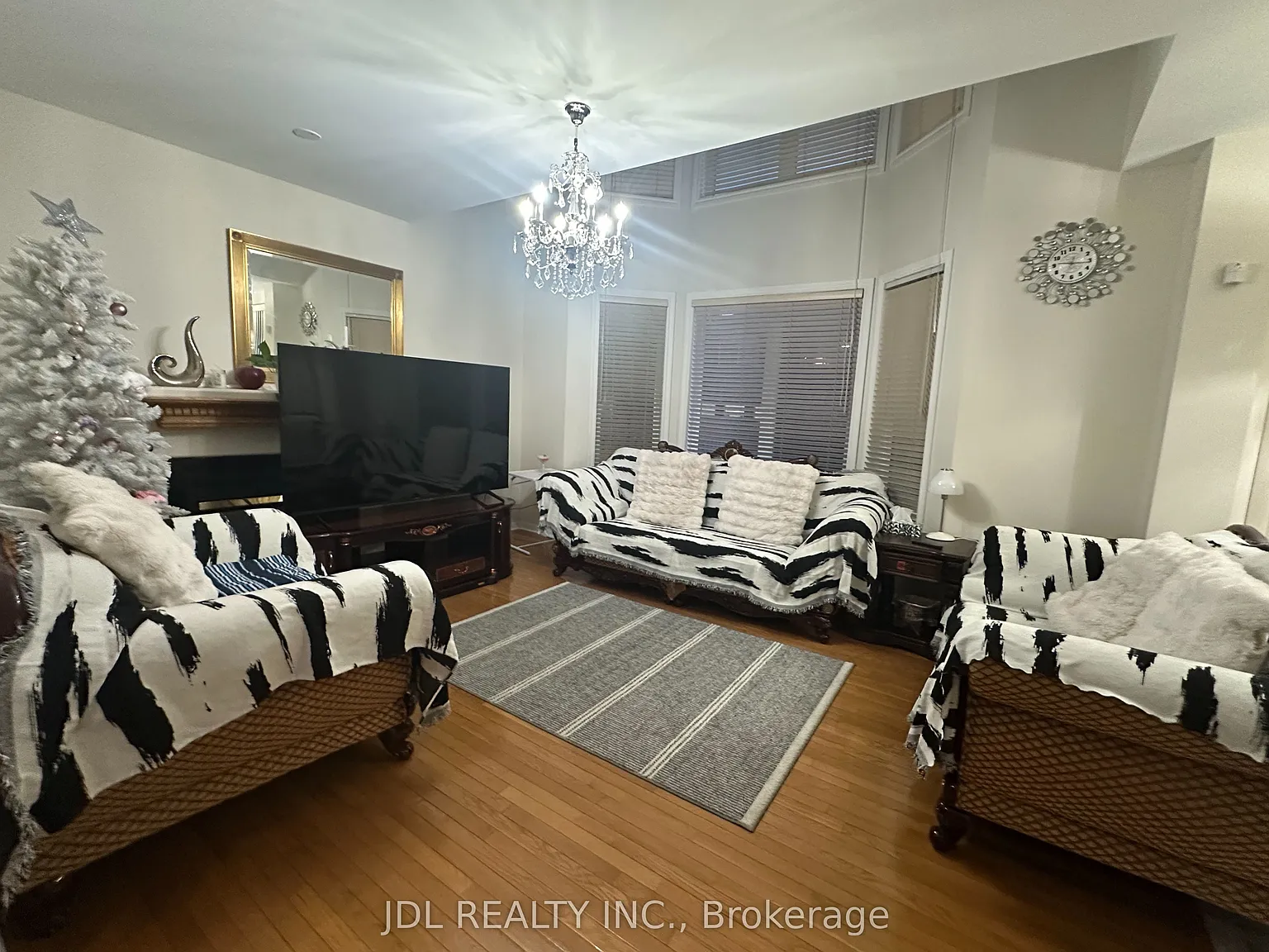 1 bed, $1,000 — Photo 4