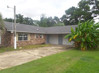 694 Michelle Dr, Biloxi, MS 39532