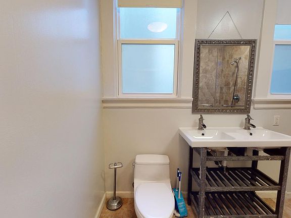 3rd image of 56 Langton St #1