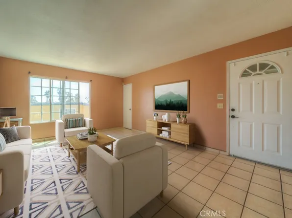 1657 Pentecost Way Unit 4, San Diego, CA 92105