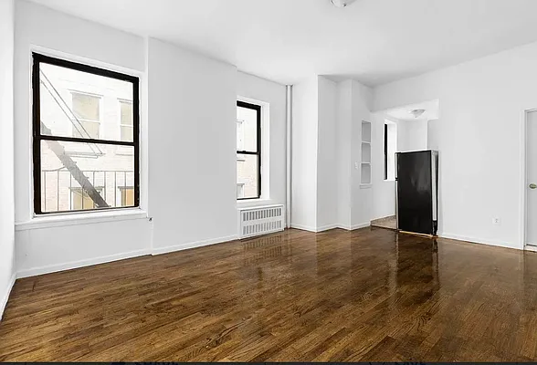 Rented by Compass | media 2