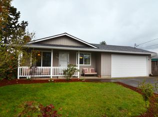 408 38th St, Springfield, OR 97478