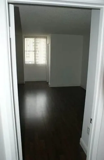 850 Miami Ave #1 — Photo 5