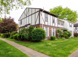 3294 Alpine Dr, Ann Arbor, MI 48108