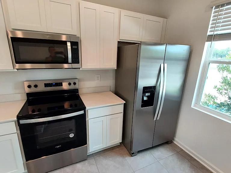 NEW Stainless steel appliances