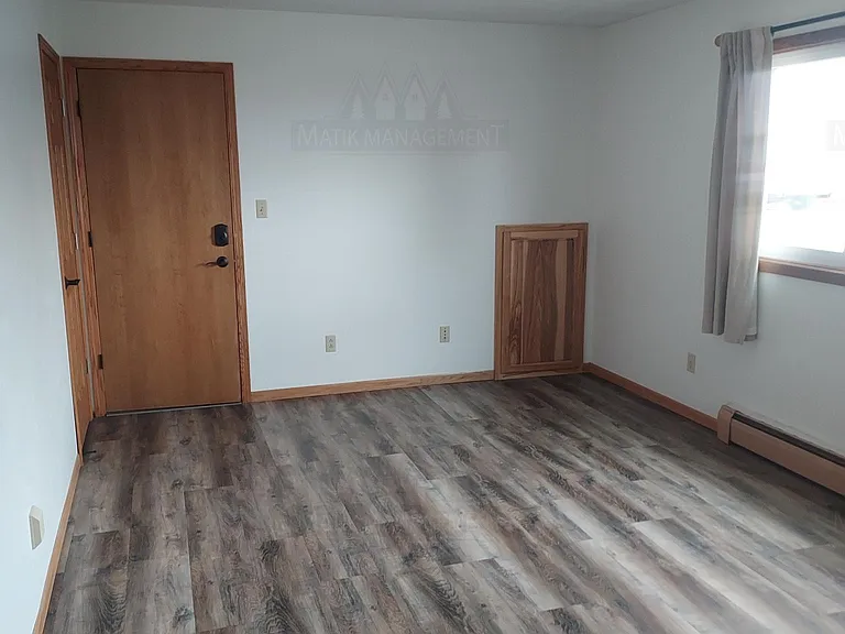 820 S Lakeshore Dr #4 — Photo 5