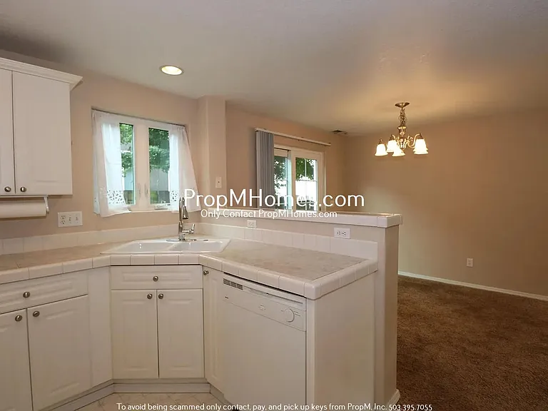 20674 SW Nantucket Ln — Photo 5
