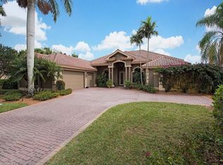 2335 Alexander Palm Dr, Naples, FL 34105