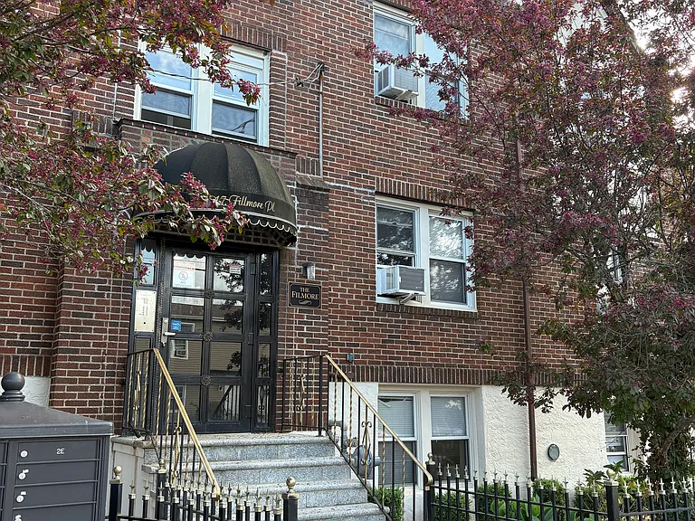 17 Fillmore Pl #1C — Photo 8