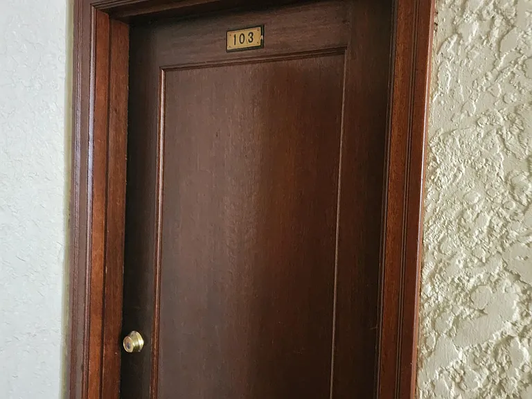 2339 Hilgard Ave #103 — Photo 4