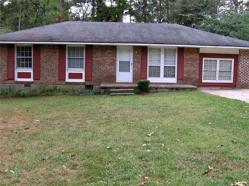 2nd image of 8194 Huntington Dr