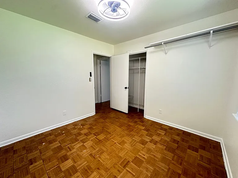1008 Francais Dr — Photo 14