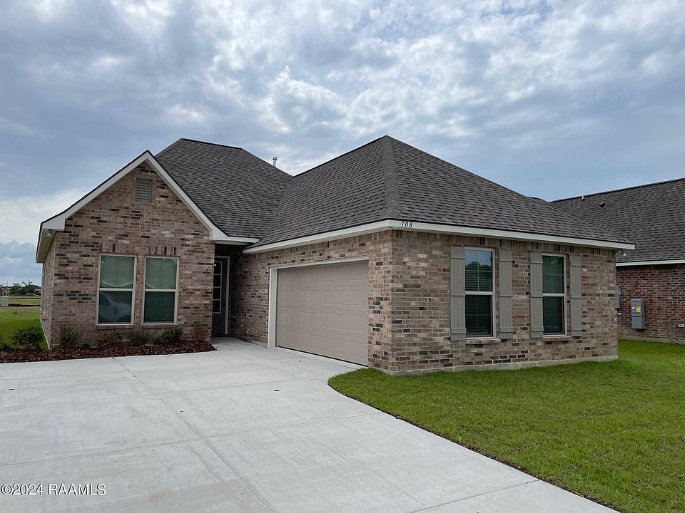 1st image of 108 Elmwood Meadows Dr