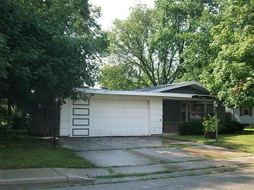 1st image of 105 N Benedict Ave