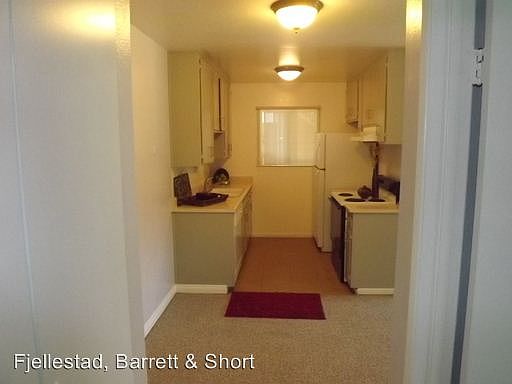 1st image of 4844 68th St Unit 6