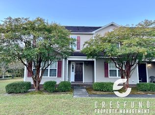415 Sheila St, Hope Mills, NC 28348