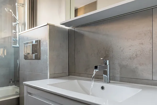 Sold by Douglas Elliman | media 20