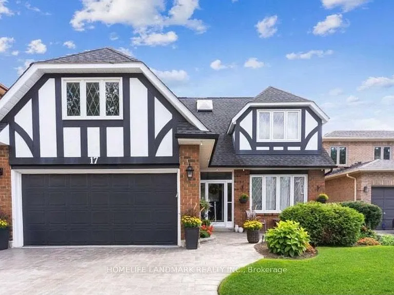 17 Cygnus Dr — Photo 1