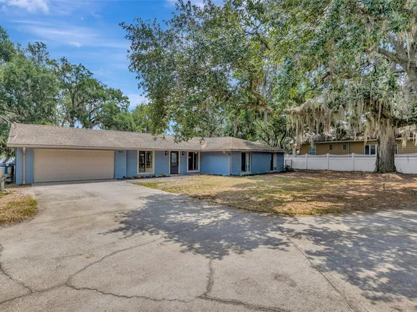 525 Gornto Lake Rd, Brandon, FL 33510