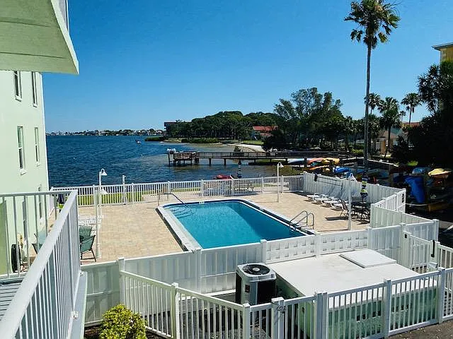 464 N Paula Dr #211 — Photo 51