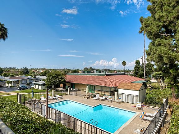 2nd image of 2130 Sunset Dr Spc 96