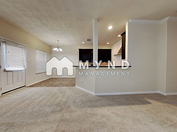 5th image of 11538 Champions Green Dr