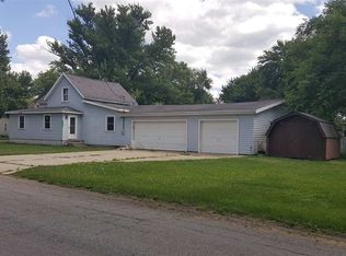 15690 Perry St, Wyatt, IN 46595