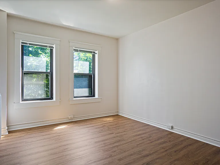 304 Bell St #33C — Photo 1