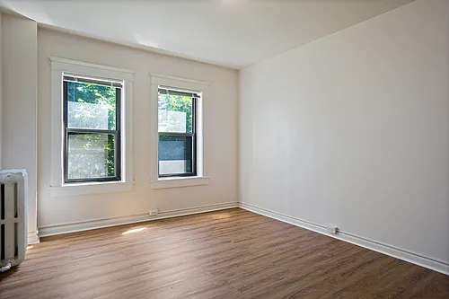 304 Bell St #33C Photo 1