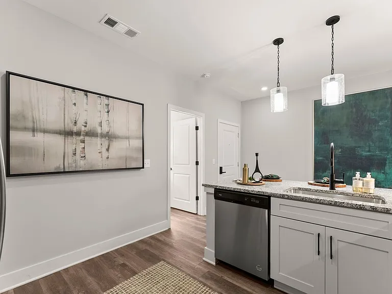 Treesort Luxury Living — Photo 34
