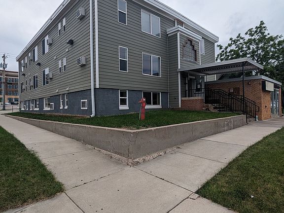 2nd image of 603 Quincy St #202