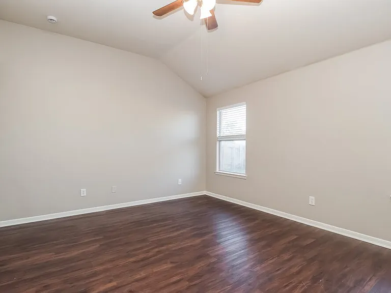 16207 Imperial Forest Ln — Photo 9