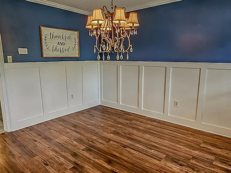 775 Royal Forest Dr — Photo 5