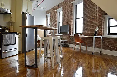 Rented by Dream Space Realty