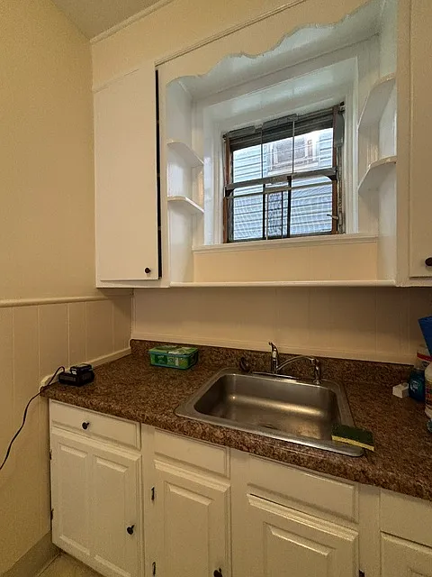 282 Laurelwood Road - 1R — Photo 4