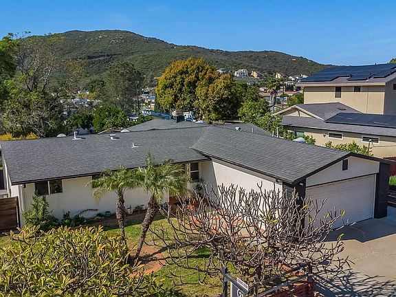 4th image of 8466 Harwell Dr