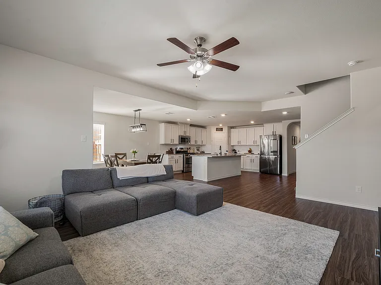 4008 Spur Trail Dr — Photo 12