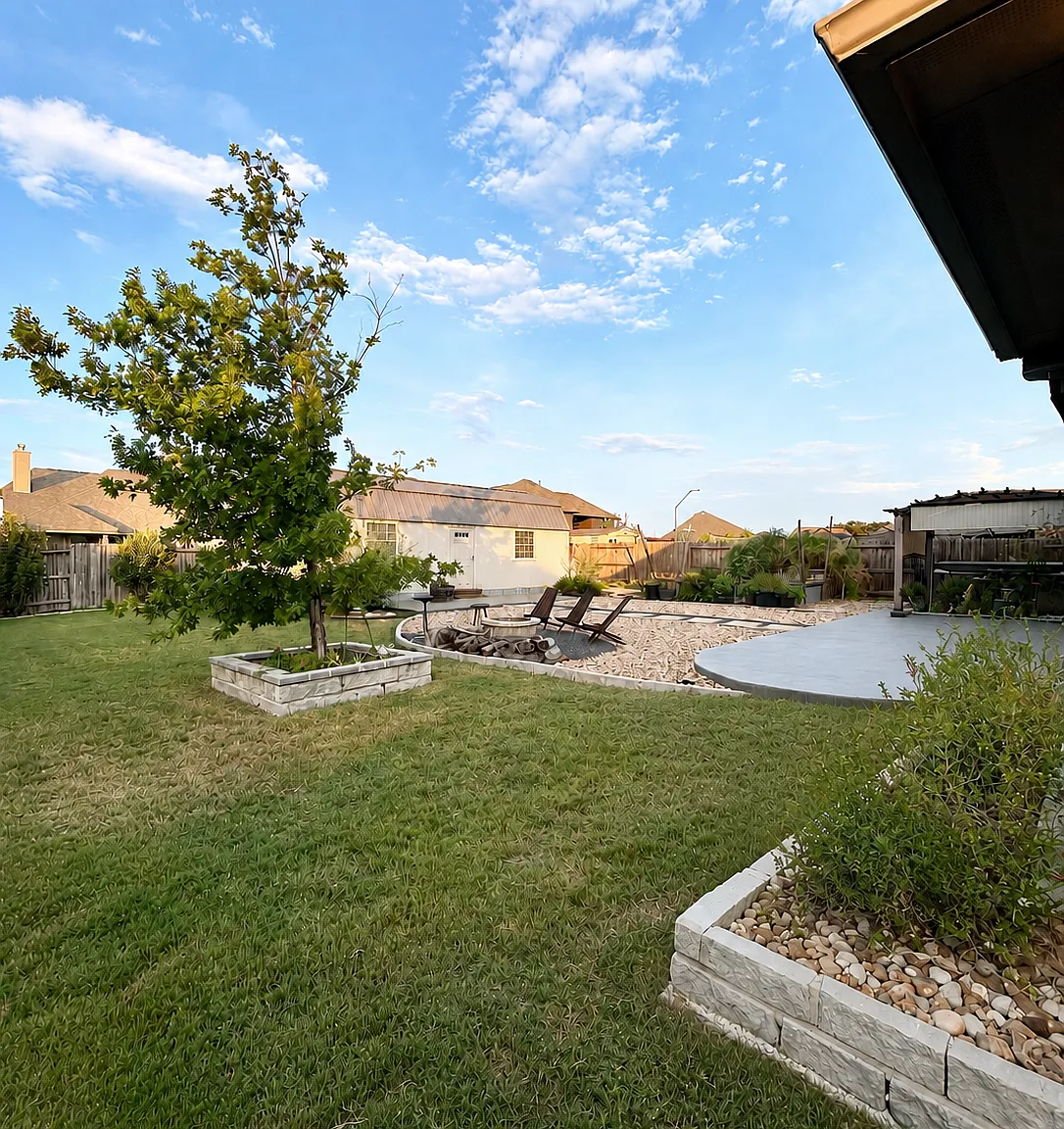4 bed, 2522 sqft, $2,500 — Photo 2