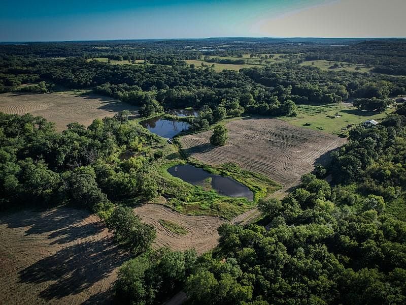 1st image of 385051 Ew Rd #1150