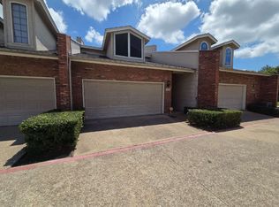5839 Lake Point Dr, Arlington, TX 76016