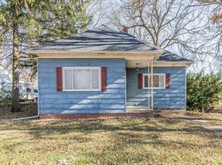 112 Brady Ln, Urbana, IL 61802