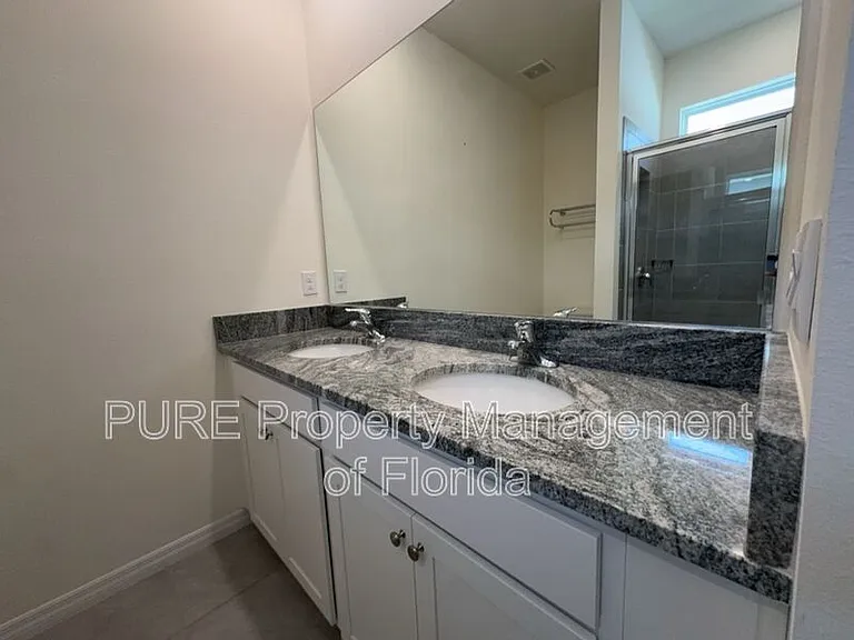 5416 NW 46th Lane Rd — Photo 41