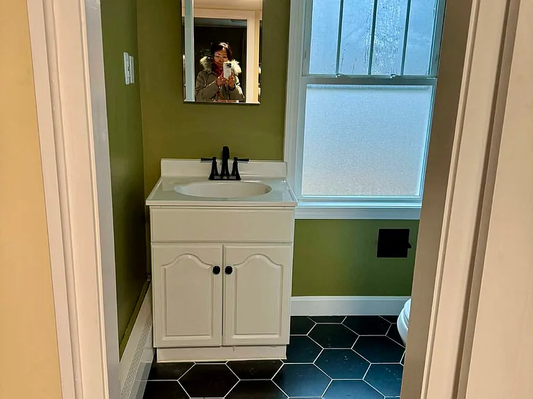 19 Sterling St #2 — Photo 7