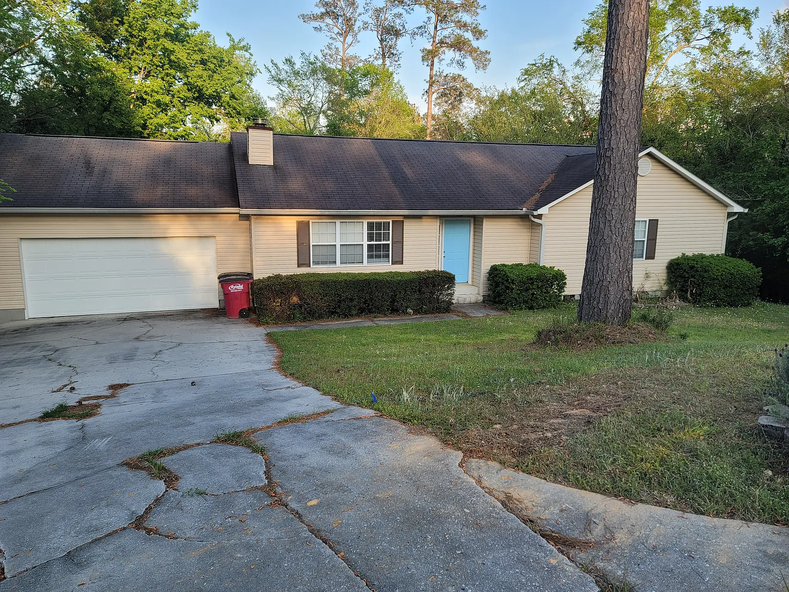 647 Shadow Moss Dr photo 1